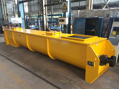 1條黃色U型螺（luó）旋輸送機圖（tú）片展示