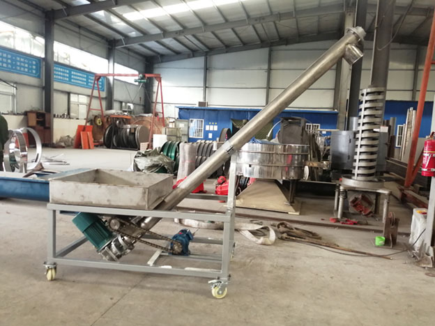 移動螺旋輸送機圖（tú）片