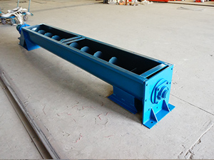 無中心（xīn）軸幹擾,對於輸送帶（dài）狀、易纏（chán）繞物料（liào）有特殊的優越性。