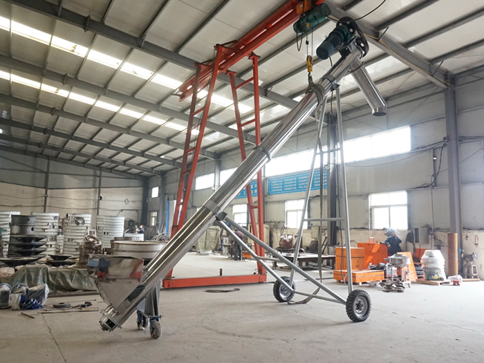 移動式大傾角螺旋輸送（sòng）機