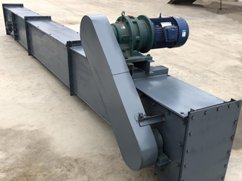 刮板（bǎn）輸（shū）送機